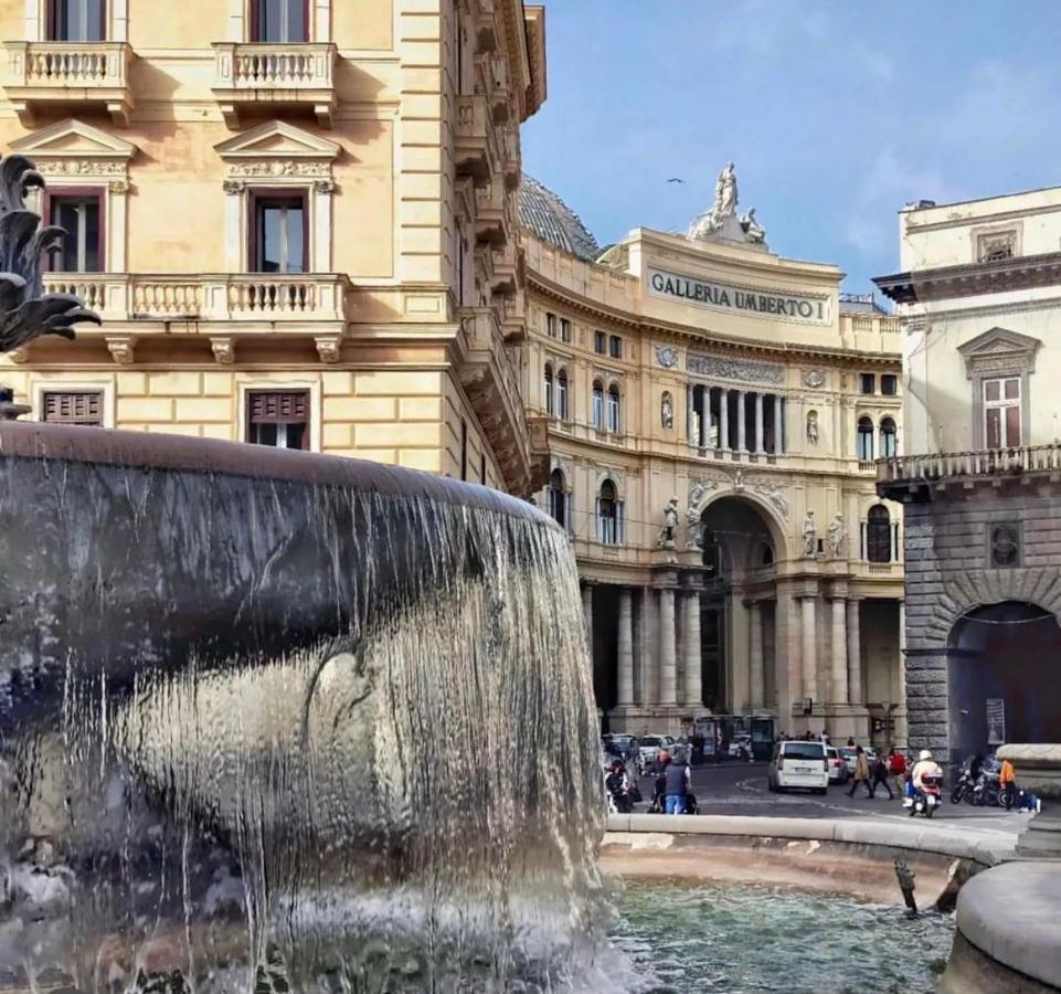 Napoli Flower'S Bed & Breakfast エクステリア 写真